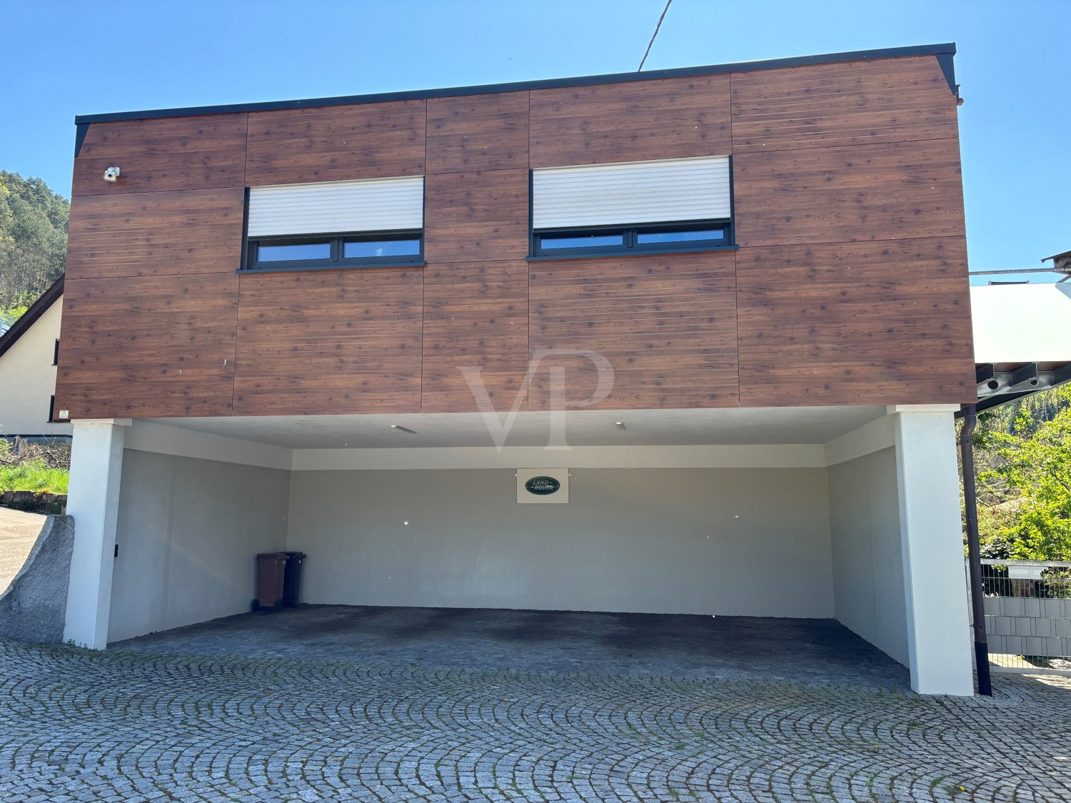 Modernes Anwesen mit Reitanlage und 3,8 ha Pachtfläche