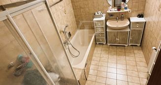 von_poll_real_estate_property_25200004_image_9