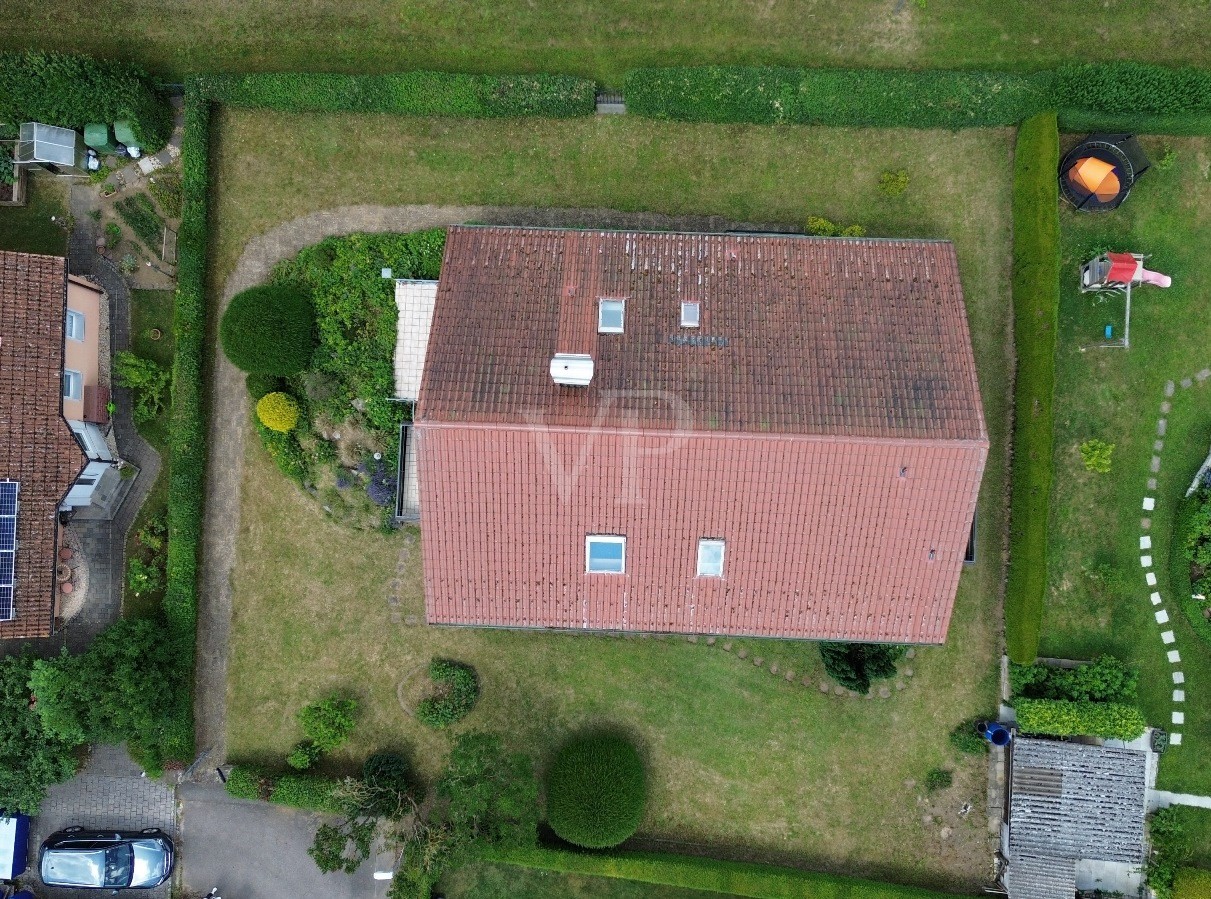 1-2 Familienhaus in begehrter Lage