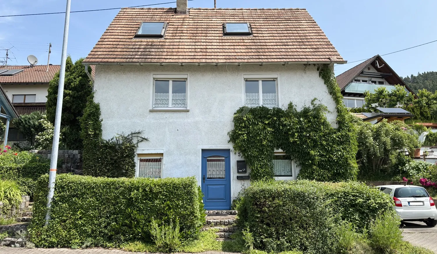 Ruhiges Zuhause mit Kaminofen und Terrasse in Naturnähe