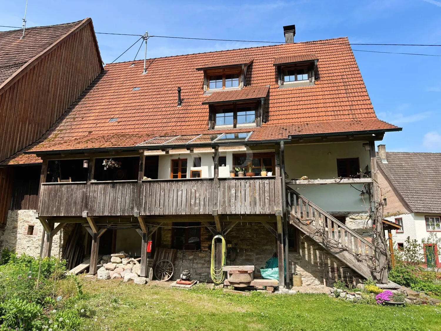 Hausansicht vom Garten