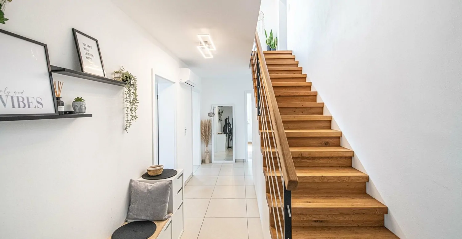 OG_Flur_und_Eingangsbereich