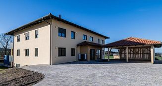 von_poll_real_estate_property_25201088_image_1