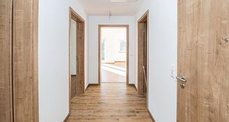 von_poll_real_estate_property_25201088_image_8