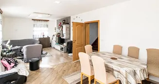 von_poll_real_estate_property_24201021_image_21