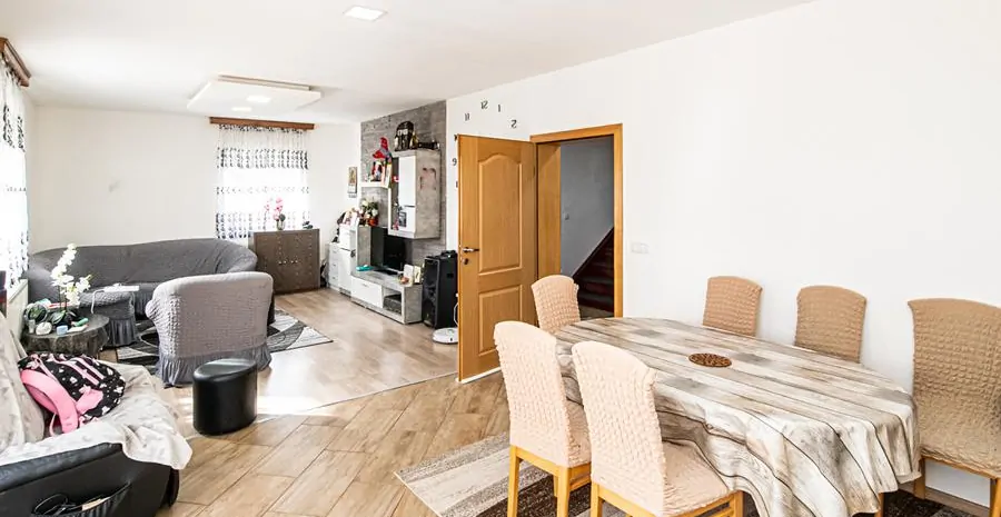 EG_Wohn-Küche_Esszimmer (1)