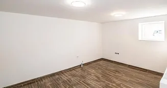 von_poll_real_estate_property_24201021_image_27