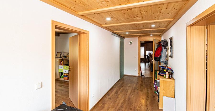 Wohnung_3_DG_Flur (1)