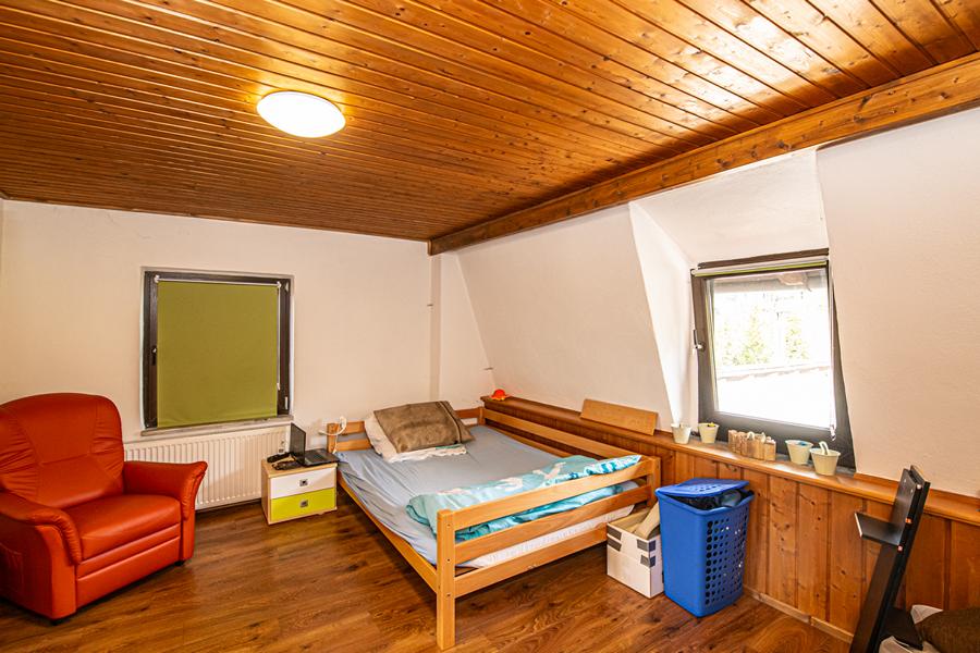 Wohnung_3_DG_Schlafzimmer (1)