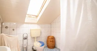 von_poll_real_estate_property_24201025_image_32