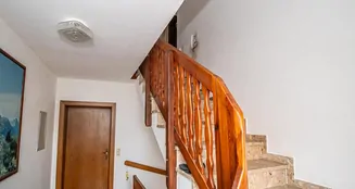 von_poll_real_estate_property_24201025_image_23