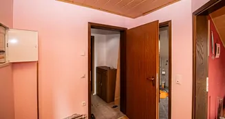 von_poll_real_estate_property_24201025_image_25