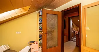 von_poll_real_estate_property_24201025_image_34