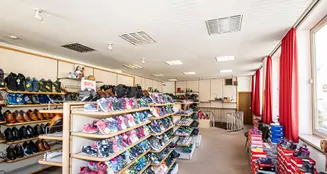 von_poll_real_estate_property_24201029_image_11