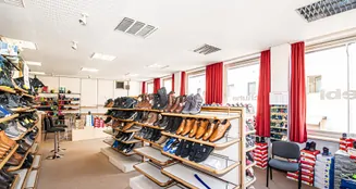 von_poll_real_estate_property_24201029_image_12