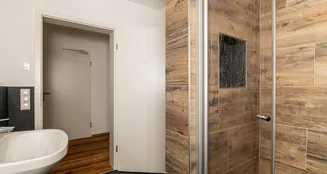 von_poll_real_estate_property_24201034App.2EG_image_18