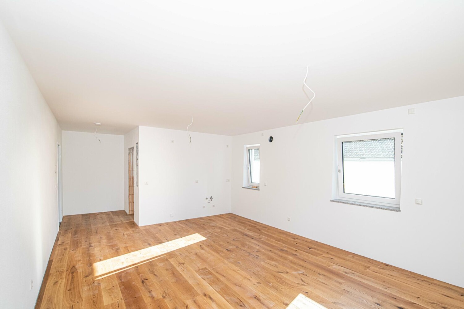 OG_Wohnung_vorne_mit_Balkon(2)