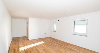 von_poll_real_estate_property_24201040App.8OG_image_16
