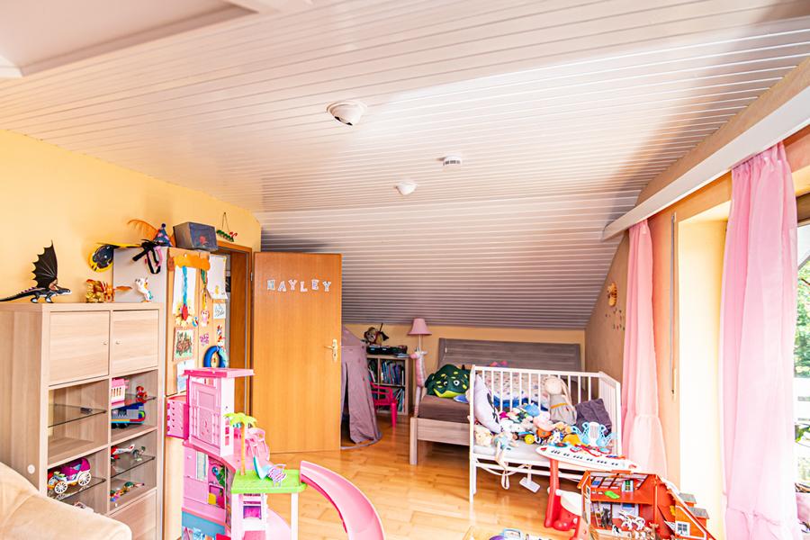 DG_Kinderzimmer_mit_Balkon (1)