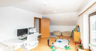 von_poll_real_estate_property_26201018_image_36