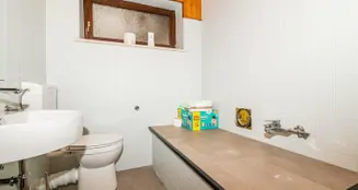 von_poll_real_estate_property_26201018_image_13