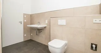 von_poll_real_estate_property_25201087_image_11