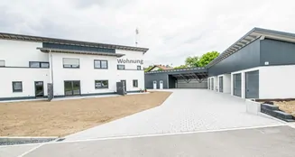 von_poll_real_estate_property_25201087_image_0