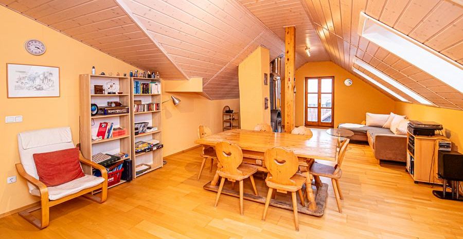 Dachgeschoss_Zimmer