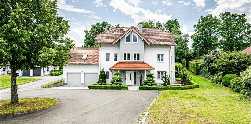 von Poll Immobilien GmbH
