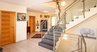 von_poll_real_estate_property_24201090_image_24