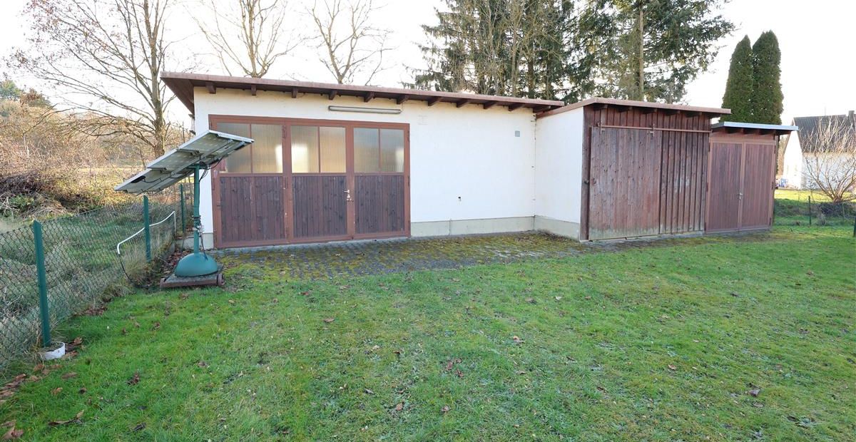 Charmantes kleines Haus mit großem Garten