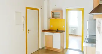 von_poll_real_estate_property_25201007_image_25