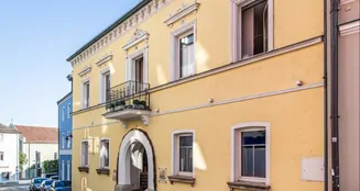 von_poll_real_estate_property_25201019_image_2