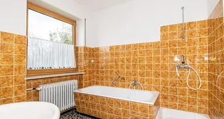 von_poll_real_estate_property_25201020_image_9