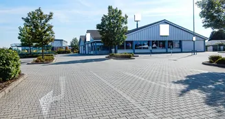 von_poll_real_estate_property_25201021_image_4