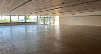 von_poll_real_estate_property_25201021_image_18