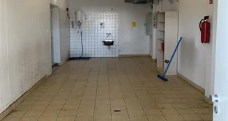 von_poll_real_estate_property_25201021_image_12