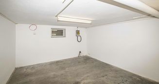 von_poll_real_estate_property_25201035_image_32