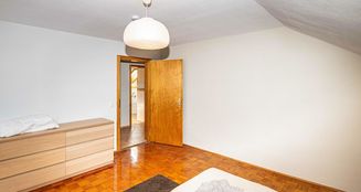 von_poll_real_estate_property_25201035_image_25