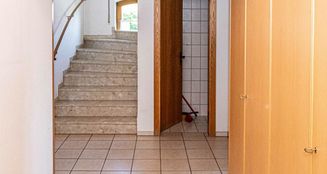 von_poll_real_estate_property_25201037_image_9