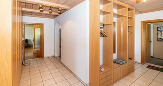 von_poll_real_estate_property_25201037_image_8