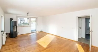 von_poll_real_estate_property_25201029_image_16