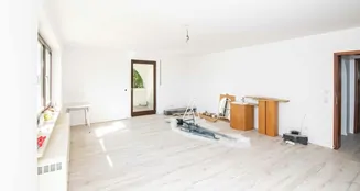 von_poll_real_estate_property_25201031_image_14