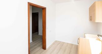 von_poll_real_estate_property_25201031_image_18