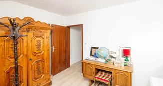 von_poll_real_estate_property_25201031_image_22