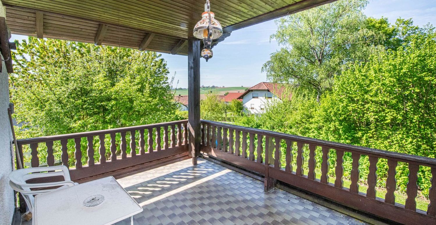 OG_Balkon_von_Zimmer_1