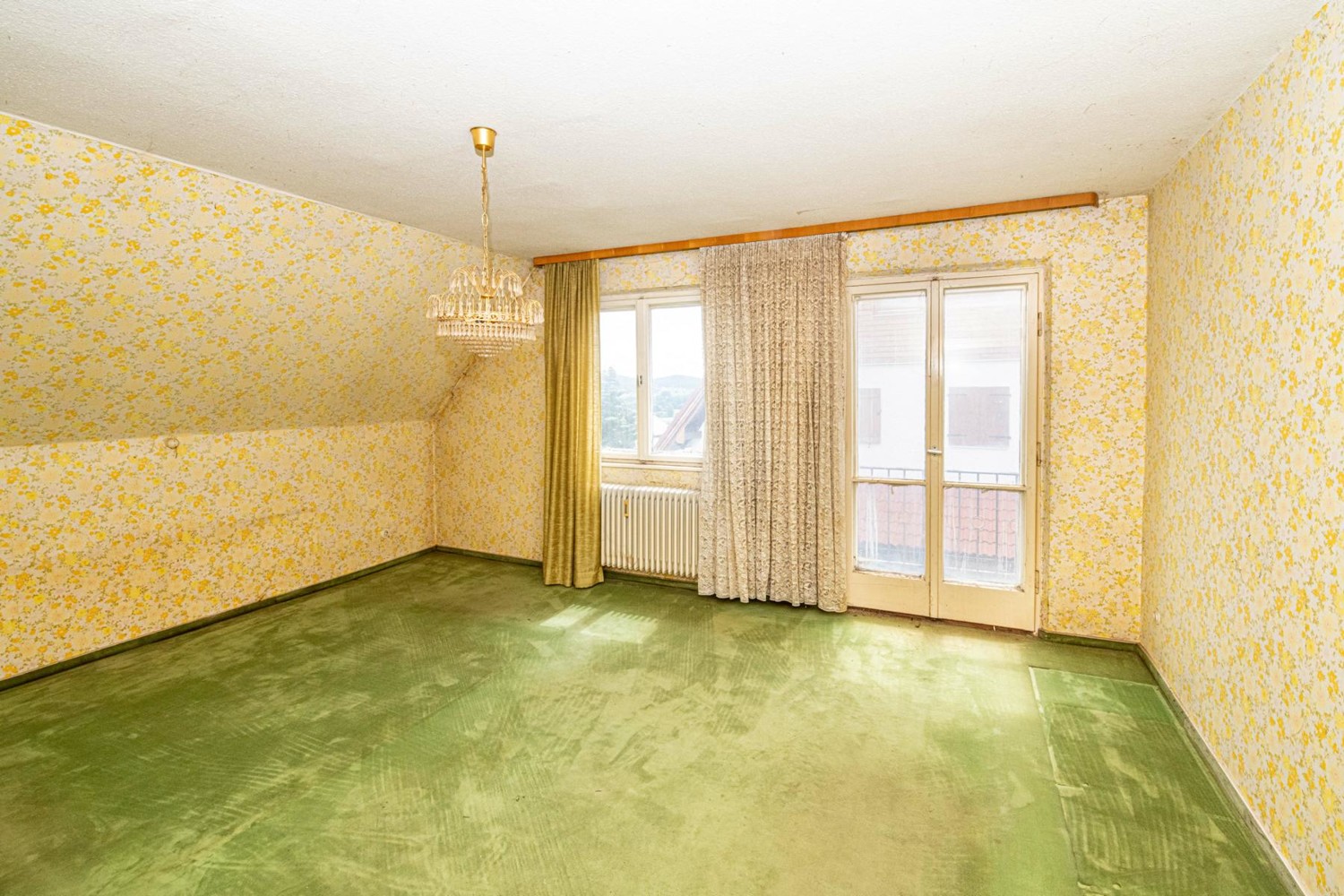 OG Zimmer 3 mit Zugang Balkon