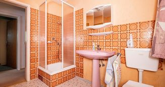 von_poll_real_estate_property_25201033_image_32