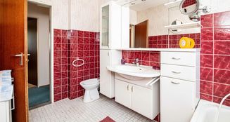 von_poll_real_estate_property_25201033_image_18