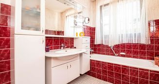 von_poll_real_estate_property_25201033_image_17